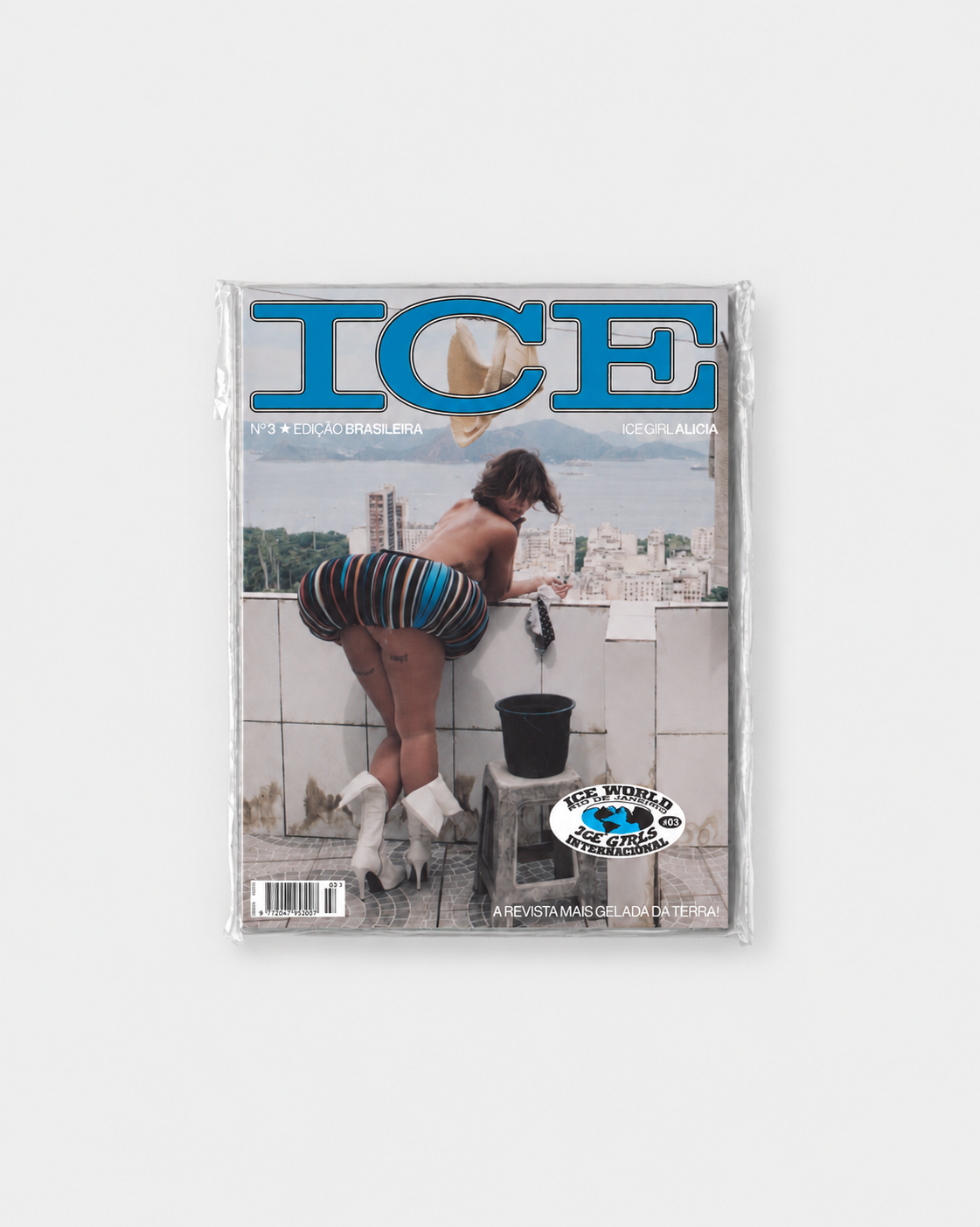 Issue 3 [Alicia]